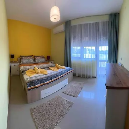 “golf And Sun” Family Holiday home Balchik