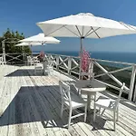 Сasa de vacaciones “golf And Sun” Family Balchik