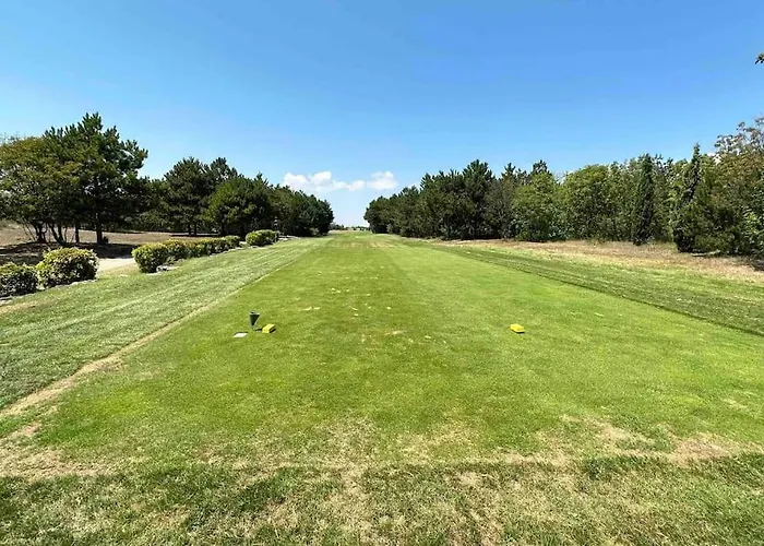 Holiday home “golf And Sun” Family