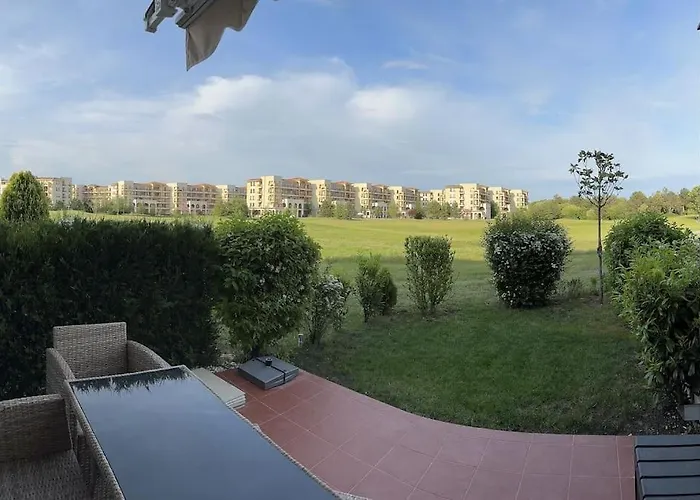 “golf And Sun” Family Holiday home Balchik